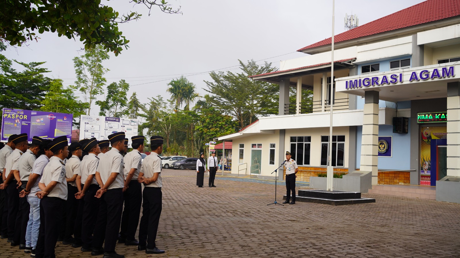 Perkuat Integritas dan Kedisiplinan Kantor Imigrasi Kelas I Non TPI Agam Gelar Apel Pagi Rutin